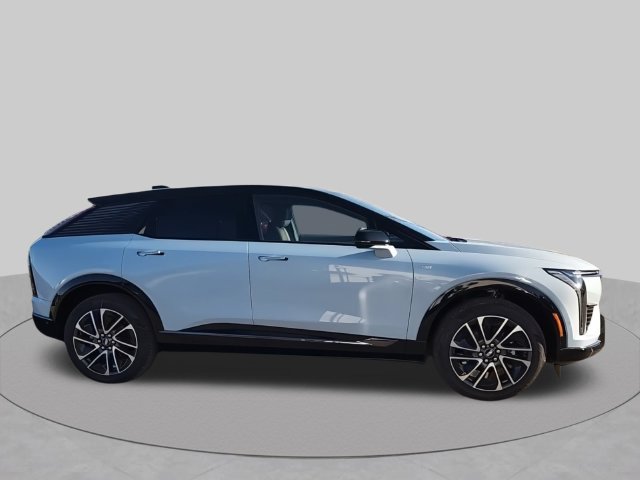 New 2026 Cadillac Optiq Sport 2 AWD/4WD image 9