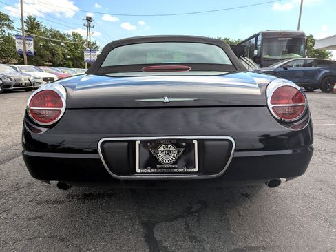 Used 2002 Ford Thunderbird image 10