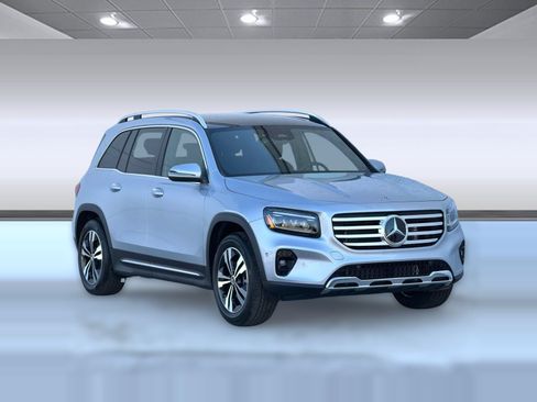 Used 2026 Mercedes-Benz GLB 250 image 7