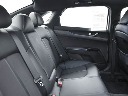 Used 2024 Kia K5 GT-Line image 14