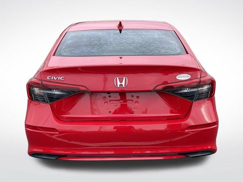 Used 2022 Honda Civic LX image 4