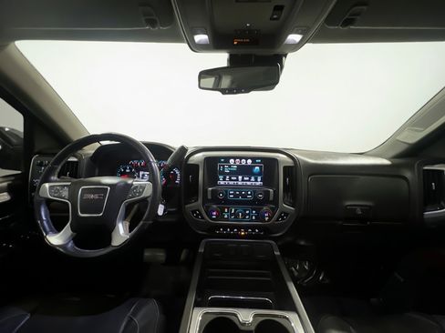 Used 2018 GMC Sierra 1500 SLT AWD/4WD image 17