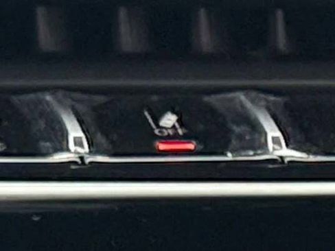 New 2025 Jeep Grand Cherokee L Laredo image 40