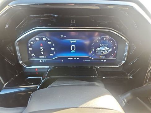 Used 2024 Chevrolet Silverado 1500 LT image 13
