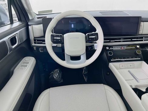 Used 2025 Hyundai Santa Fe SEL image 22