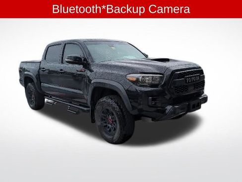 Used 2019 Toyota Tacoma TRD Pro AWD/4WD image 3