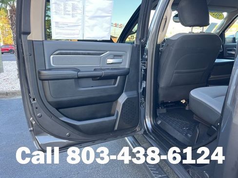 Used 2020 RAM 2500 Big Horn w/ Level 1 Equipment Group image 9