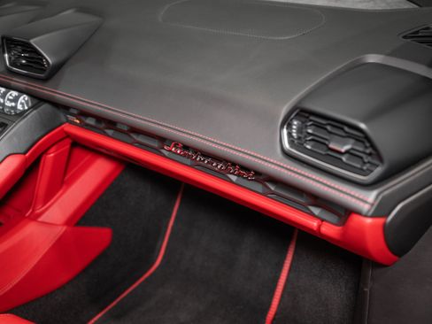 Used 2016 Lamborghini Huracan LP 610-4 image 44