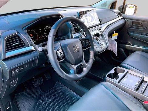 New 2026 Honda Odyssey EX-L image 8
