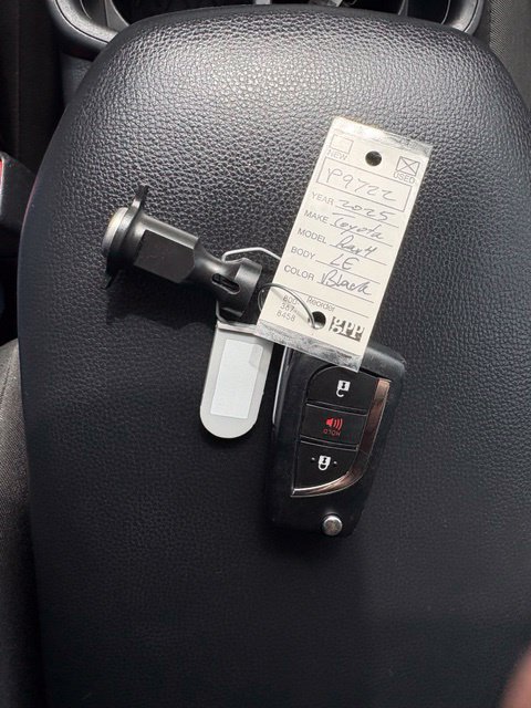 Used 2025 Toyota RAV4 LE AWD/4WD image 6