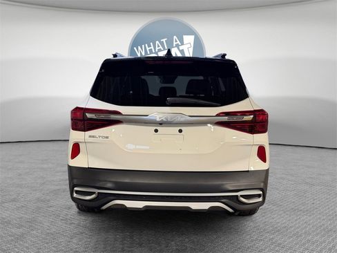 Certified 2023 Kia Seltos S image 5