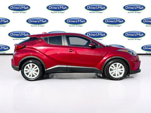Used 2019 Toyota C-HR LE image 9