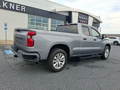 Used 2023 Chevrolet Silverado 1500 Custom AWD/4WD image 6