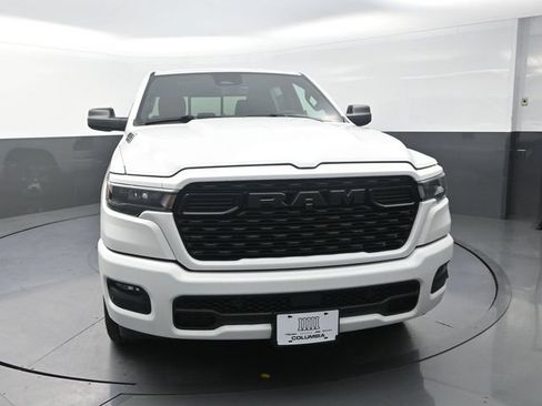 New 2026 RAM 1500 Express AWD/4WD image 4