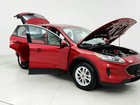 Used 2021 Ford Escape SE w/ Convenience Package FWD image 12