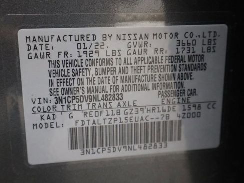 Used 2022 Nissan Kicks SR image 19