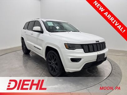 Used 2020 Jeep Grand Cherokee Altitude
