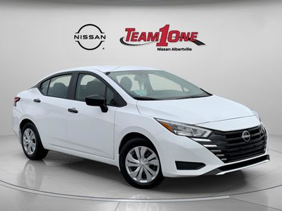 New 2025 Nissan Versa S w/ Trunk Package
