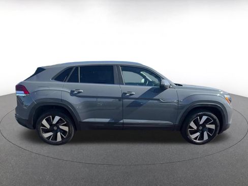 Used 2026 Volkswagen Atlas Cross Sport SE AWD/4WD image 16