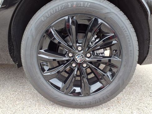 New 2026 Buick Envista Sport Touring image 22