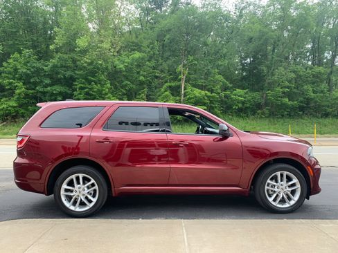 Certified 2024 Dodge Durango GT image 4