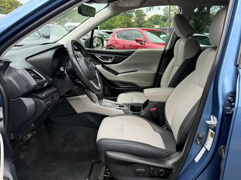 Used 2023 Subaru Forester Premium AWD/4WD image 23