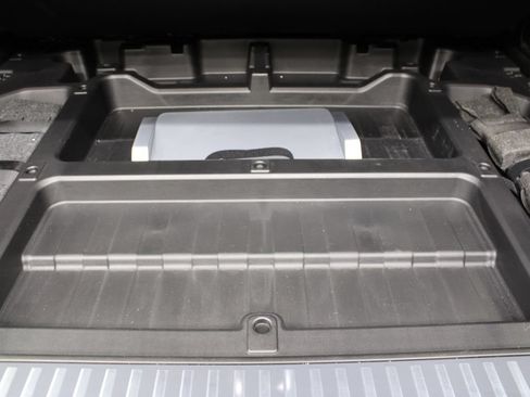 Used 2024 GMC Hummer EV 3X AWD/4WD image 47