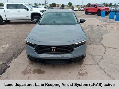 New 2025 Honda Accord SE image 10