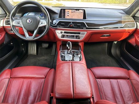 Used 2019 BMW ALPINA B7 xDrive w/ Luxury Rear Seating Package image 15