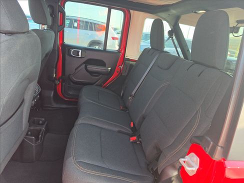 Used 2024 Jeep Wrangler Unlimited Sport AWD/4WD image 6