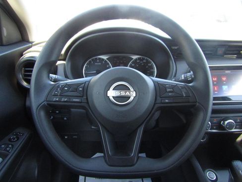Used 2024 Nissan Kicks S FWD image 14