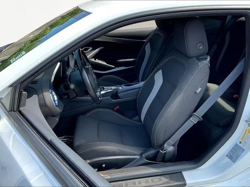 Used 2021 Chevrolet Camaro LT image 15