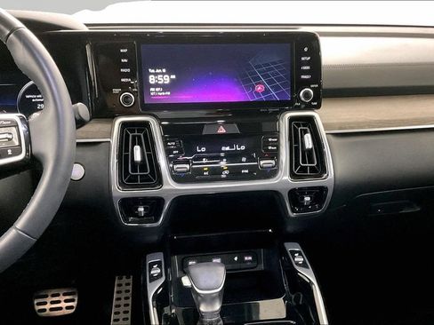 Used 2023 Kia Sorento SX Prestige AWD/4WD image 10