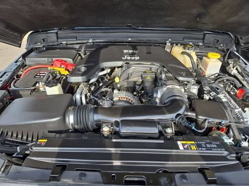 Used 2021 Jeep Gladiator Rubicon AWD/4WD image 37