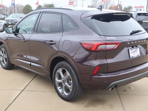 Used 2023 Ford Escape ST-Line w/ Tech Pack #1 image 7