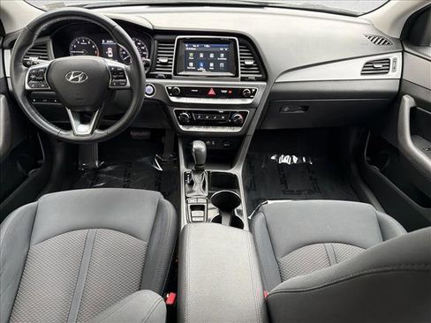 Used 2018 Hyundai Sonata SEL w/ Tech Package 02 image 24