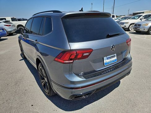 Used 2024 Volkswagen Tiguan SE R-Line w/ MDO Package, Three-Row FWD image 5