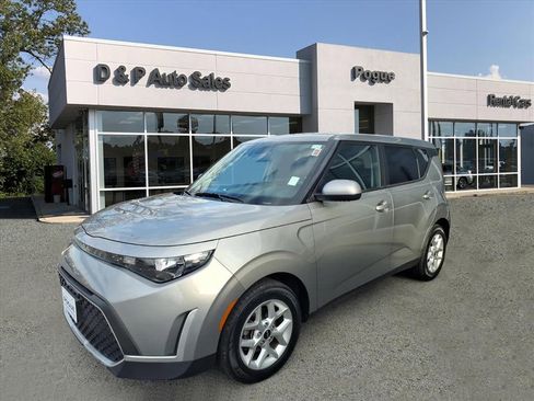 Used 2023 Kia Soul LX w/ Option Group 015 image 4