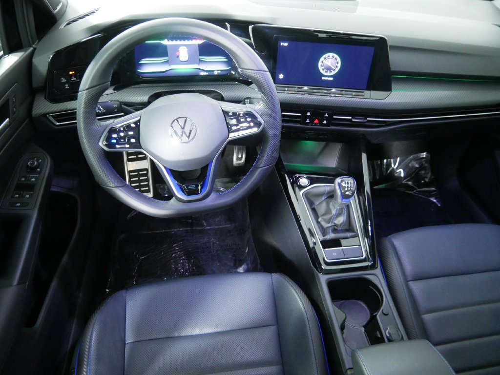 Used 2024 Volkswagen Golf R AWD/4WD image 20