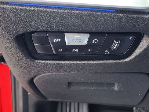 Used 2021 BMW 330i xDrive Sedan w/ Convenience Package AWD/4WD image 19
