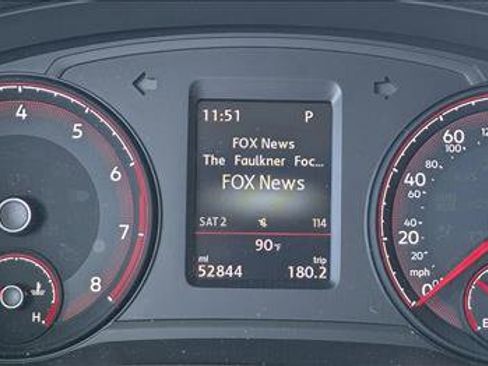 Used 2020 Volkswagen Passat 2.0T R-Line FWD image 11
