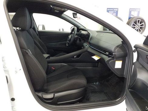 New 2026 Hyundai Elantra Sport image 17