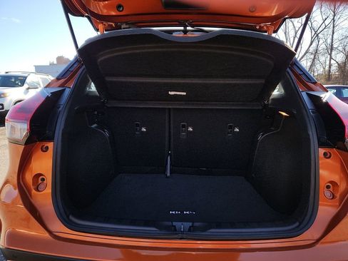 Certified 2024 Nissan Kicks SR w/ SR Premium Package image 31