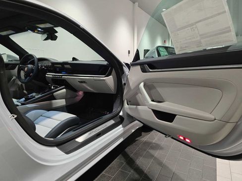 New 2026 Porsche 911 Carrera image 14