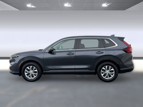 Used 2025 Honda CR-V LX image 2
