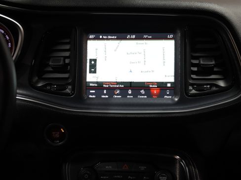 Used 2018 Dodge Challenger SRT w/ Technology Group RWD image 56