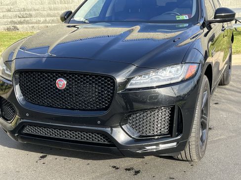 Used 2020 Jaguar F-PACE Checkered Flag image 11
