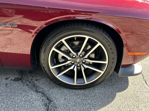 Certified 2023 Dodge Challenger R/T image 5