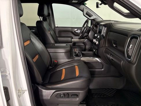 Used 2021 GMC Sierra 1500 AT4 w/ AT4 Premium Package AWD/4WD image 46