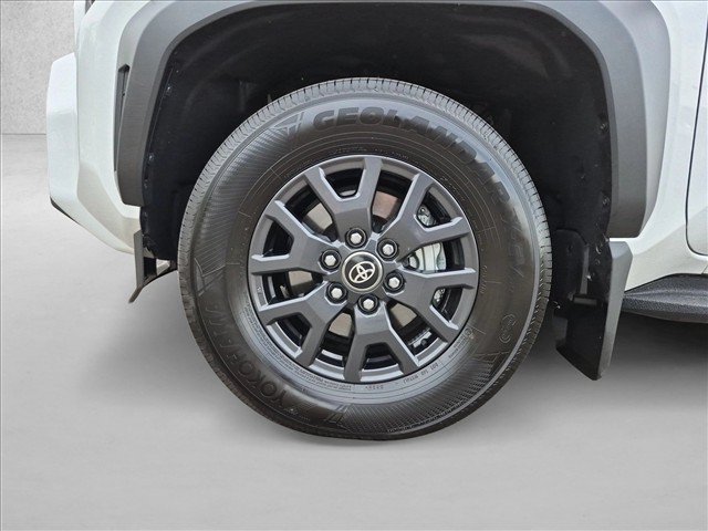 Certified 2026 Toyota 4Runner SR5 RWD image 23